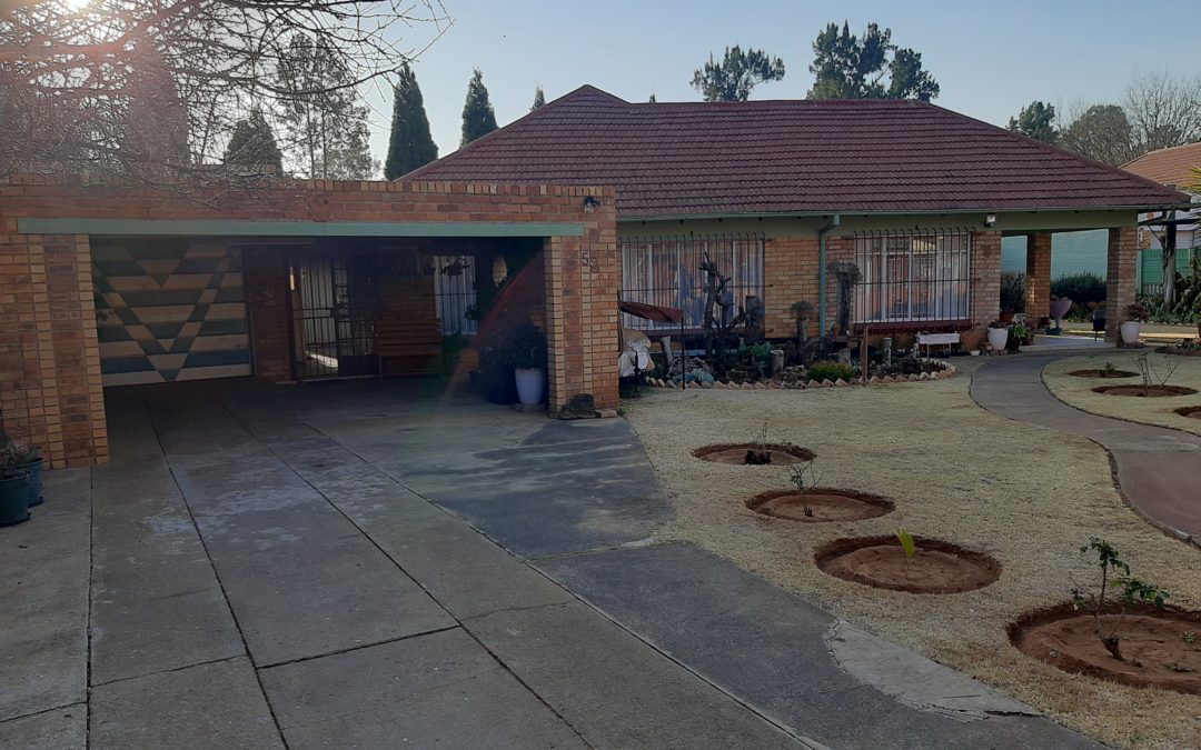 DON’T MISS OUT ON THIS NEAT & WELL MAINTAINED FAMILY HOME.