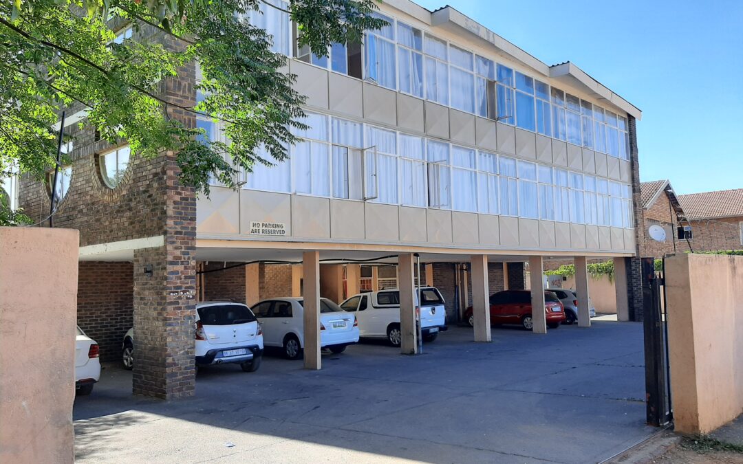 2 BEDROOM APARTMENT FOR SALE. NEAR CBD.